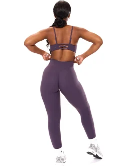 Aggressive Scrunch Legging