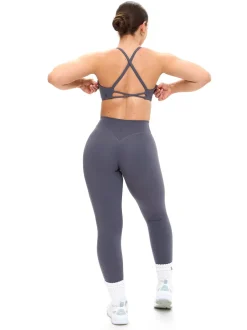 Aggressive Scrunch Legging