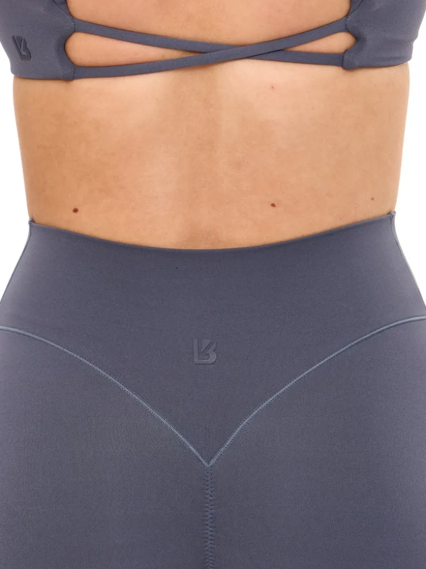Aggressive Scrunch Legging