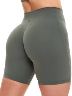 Aggressive Scrunch Short 7