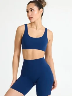 Aggressive Scrunch Short 7"