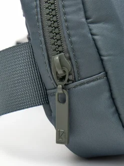 Breakthrough Belt Bag