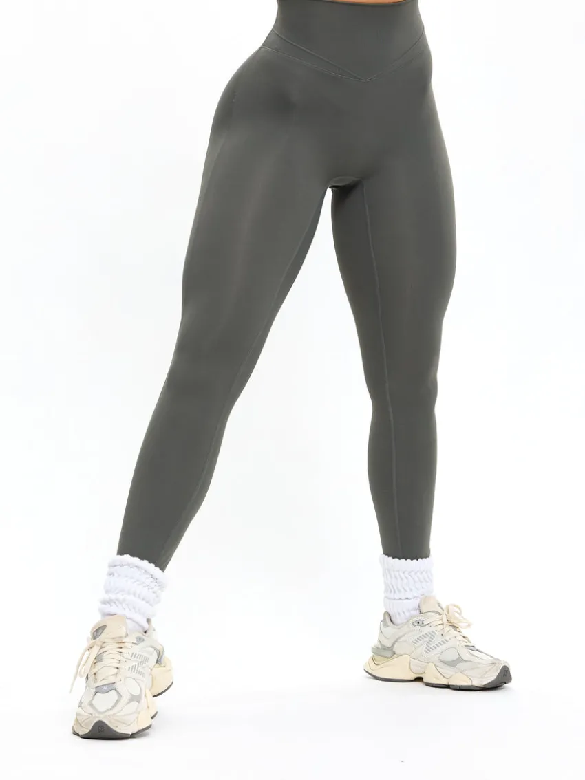 Every Day Airbrush Legging