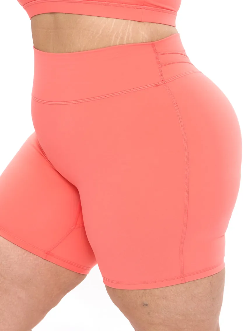 Legacy Short 6"
