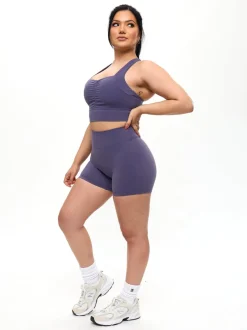 Legacy Short 4
