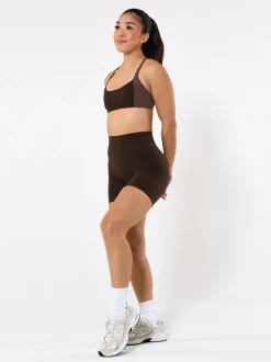 Legacy Short 6"