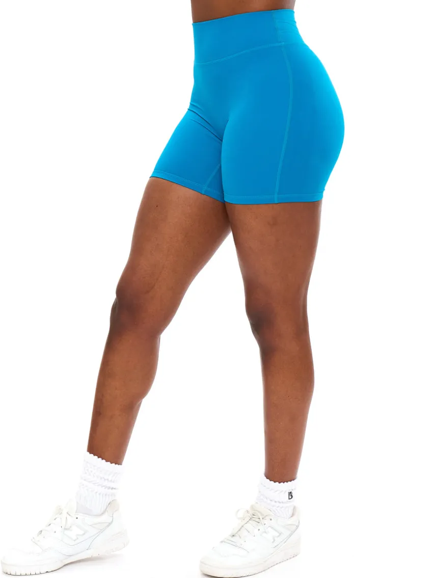 Legacy Short 6"