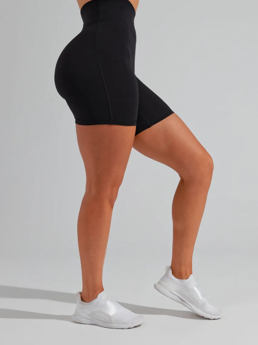 Legacy Short 6”