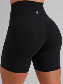 Legacy Short 6”