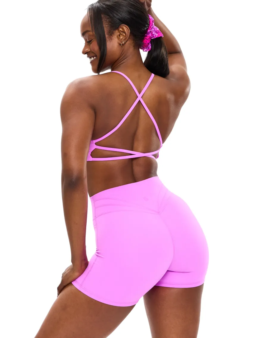 Legacy Short 4"