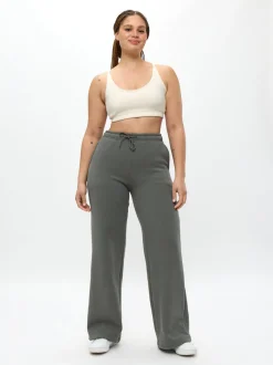 Plush Fleece Straight Leg Sweat Pant
