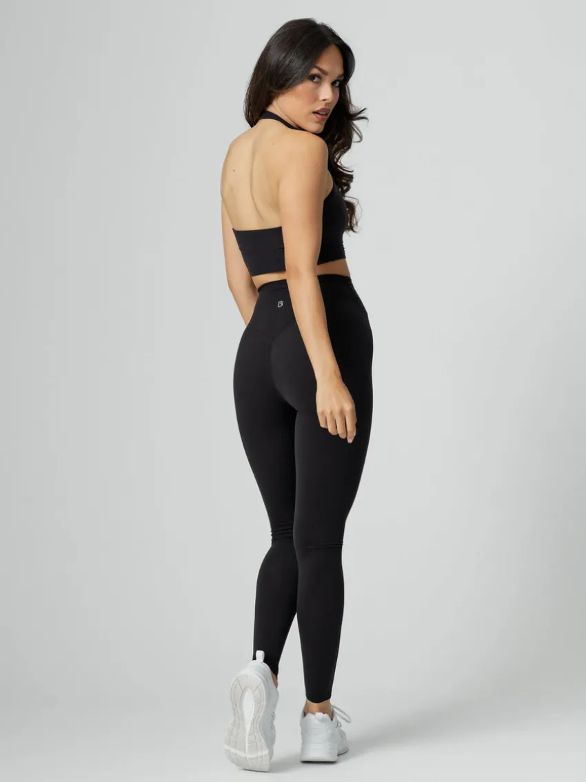 Revolution Halter Crop