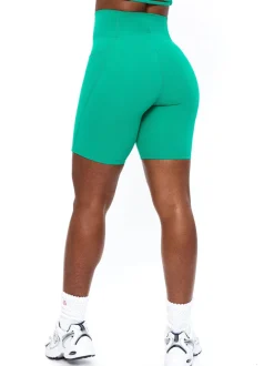 Rosa Pocket Short 7