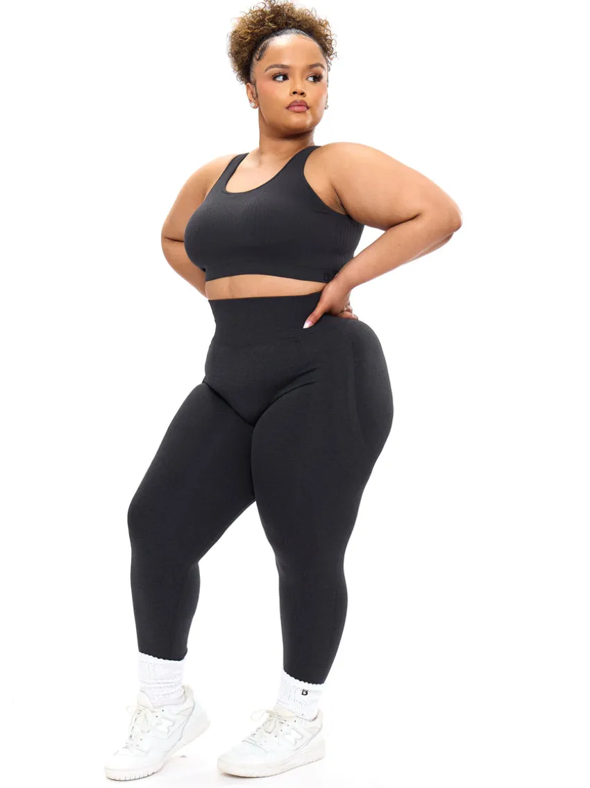 Scoop Seamless Sports Bra