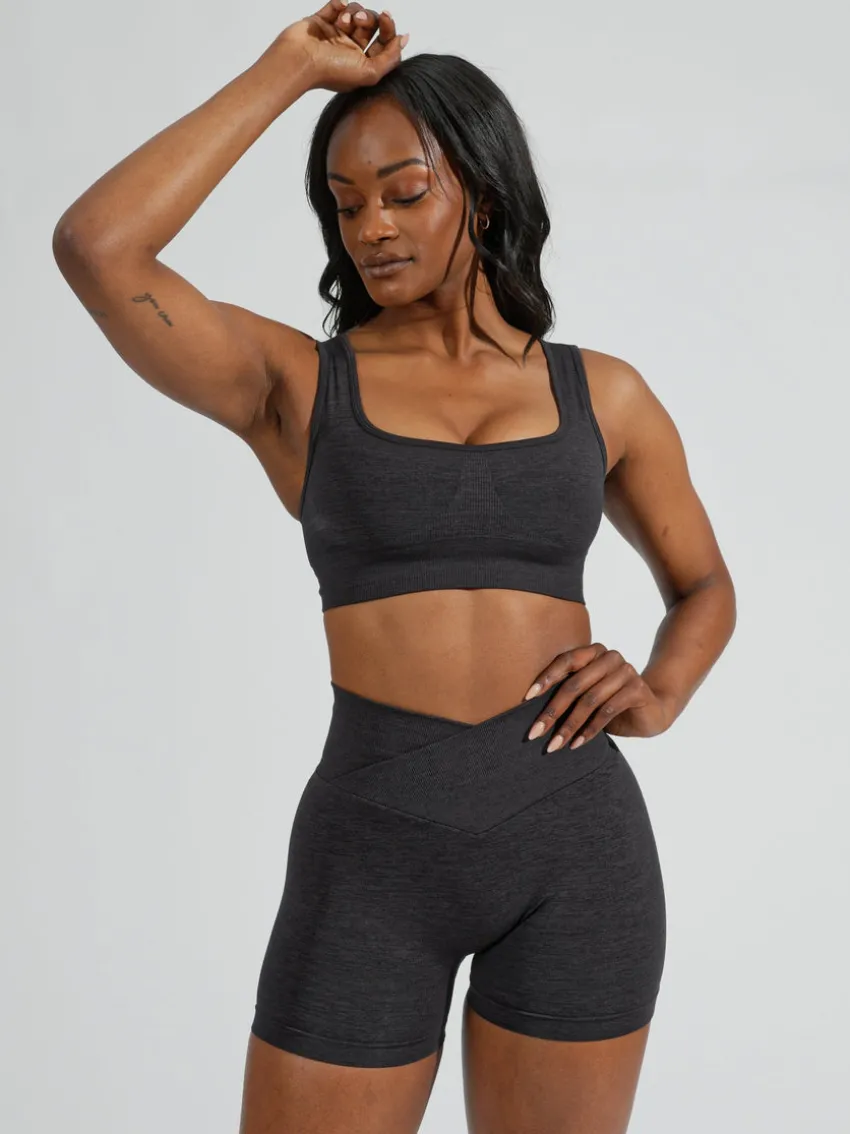 Synergy Seamless Sports Bra