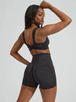 Synergy Seamless Sports Bra