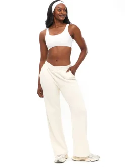 Threads Crossover Sweatpant