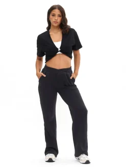 Threads Crossover Sweatpant